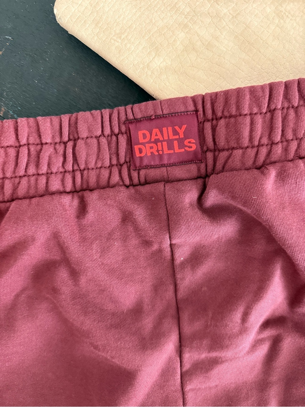 Daily Drills Burgundy short sleeve set